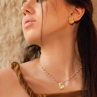 Pendants sets