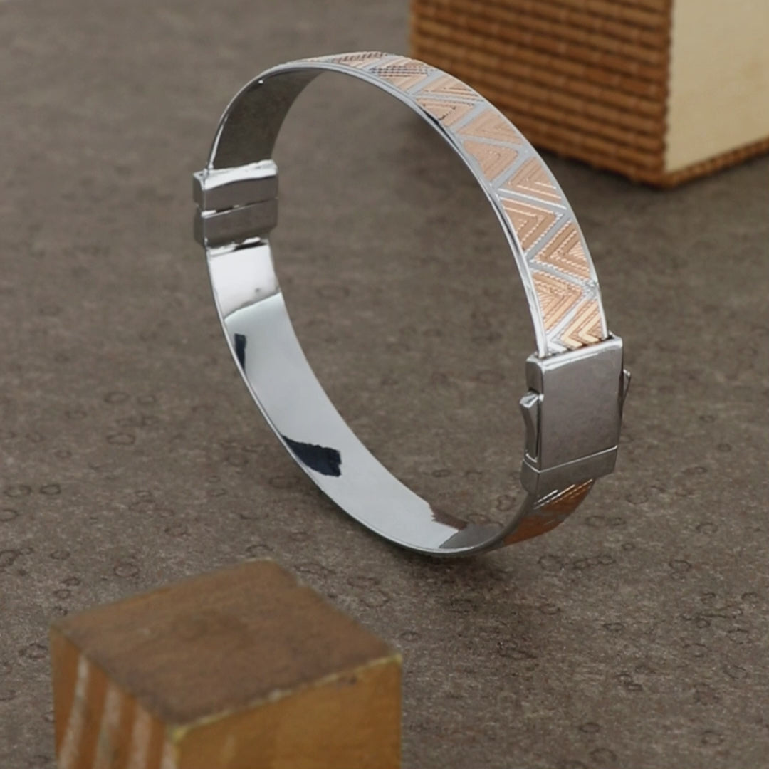 Product video [02-20.mp4]
